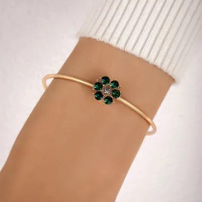 4 pcs Rhinestone Flower Leaf Decor Bracelet Set